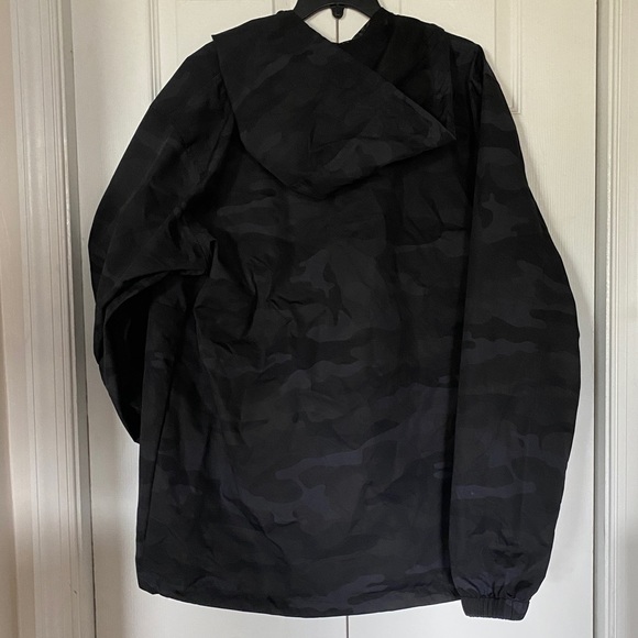 80eighty Black Camo Windbreaker Men’s XL - Picture 2 of 6